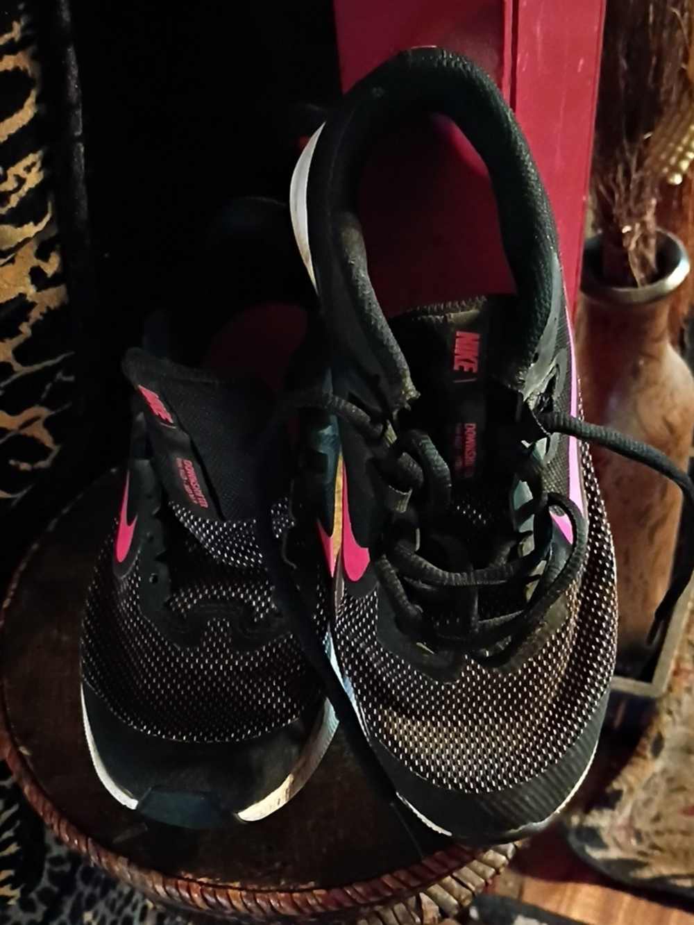Nike Girls Black Running Sneakers with Pink Swoosh and Subtle Yellow Accent